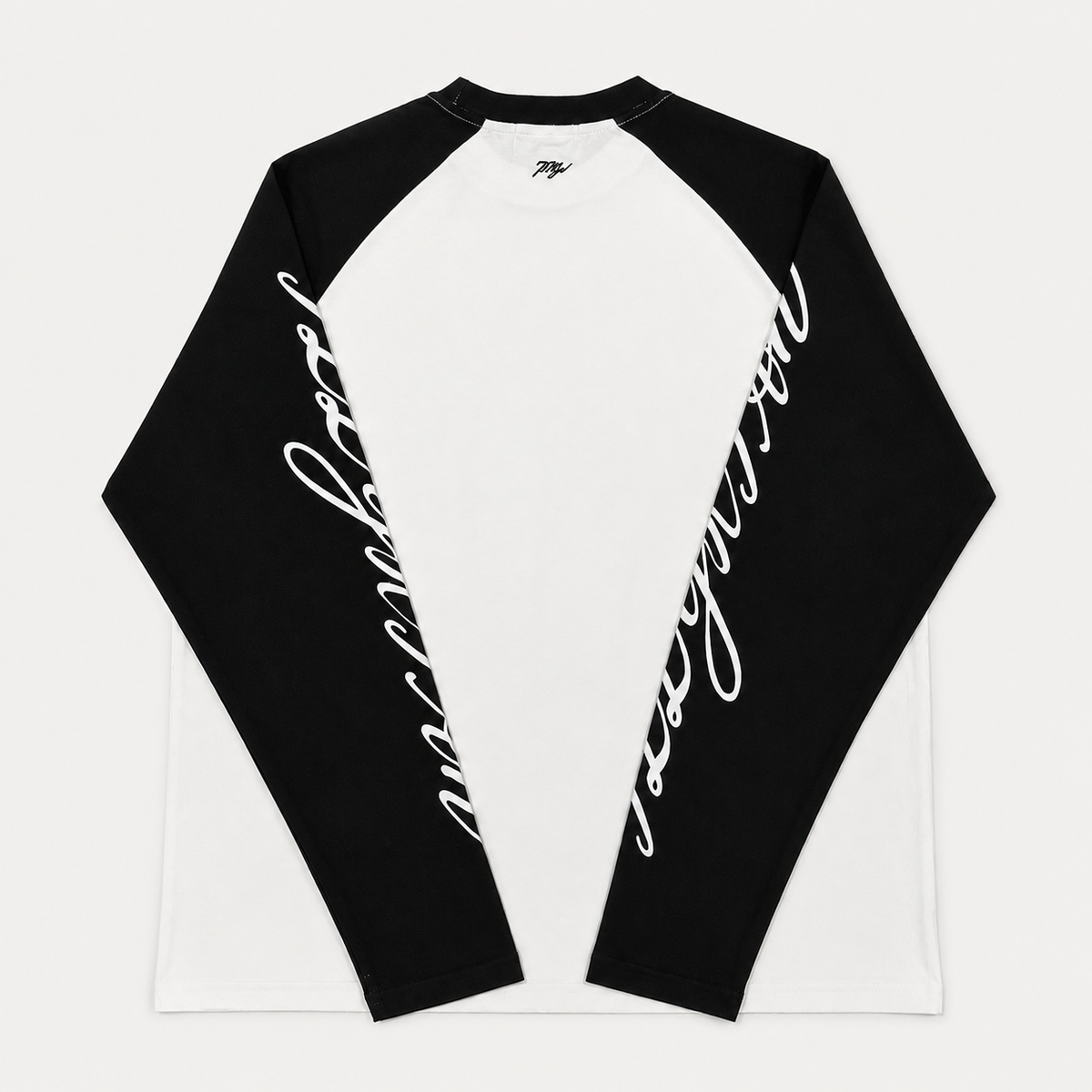 Illyrian Long Sleeve Black